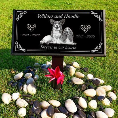 VINGMEM Personalized Pet Memorial Stones with Photos Pet Memorial Plaques Custom Engraved Black Granite Pet Headstone Gifts for Lost a Pets.(Picture Centering Style)